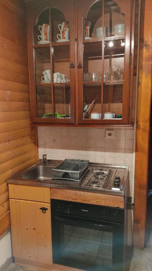 Kuca Za Odmor "Med Strmci" Villa Zlobin Eksteriør billede