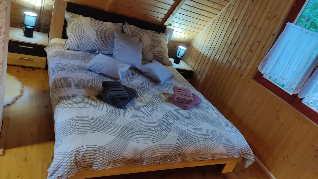 Kuca Za Odmor "Med Strmci" Villa Zlobin Eksteriør billede