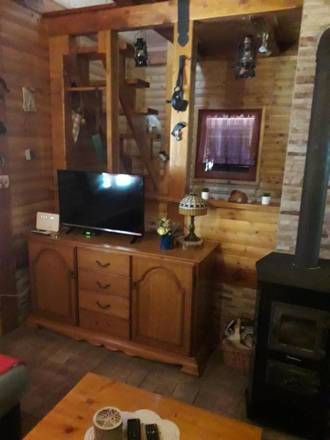 Kuca Za Odmor "Med Strmci" Villa Zlobin Eksteriør billede